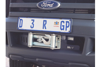 Platine de treuil pour un Ford Ranger T6