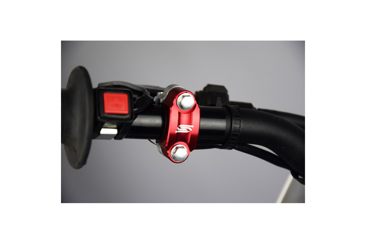 Demi cocotte universelle SCAR rouge