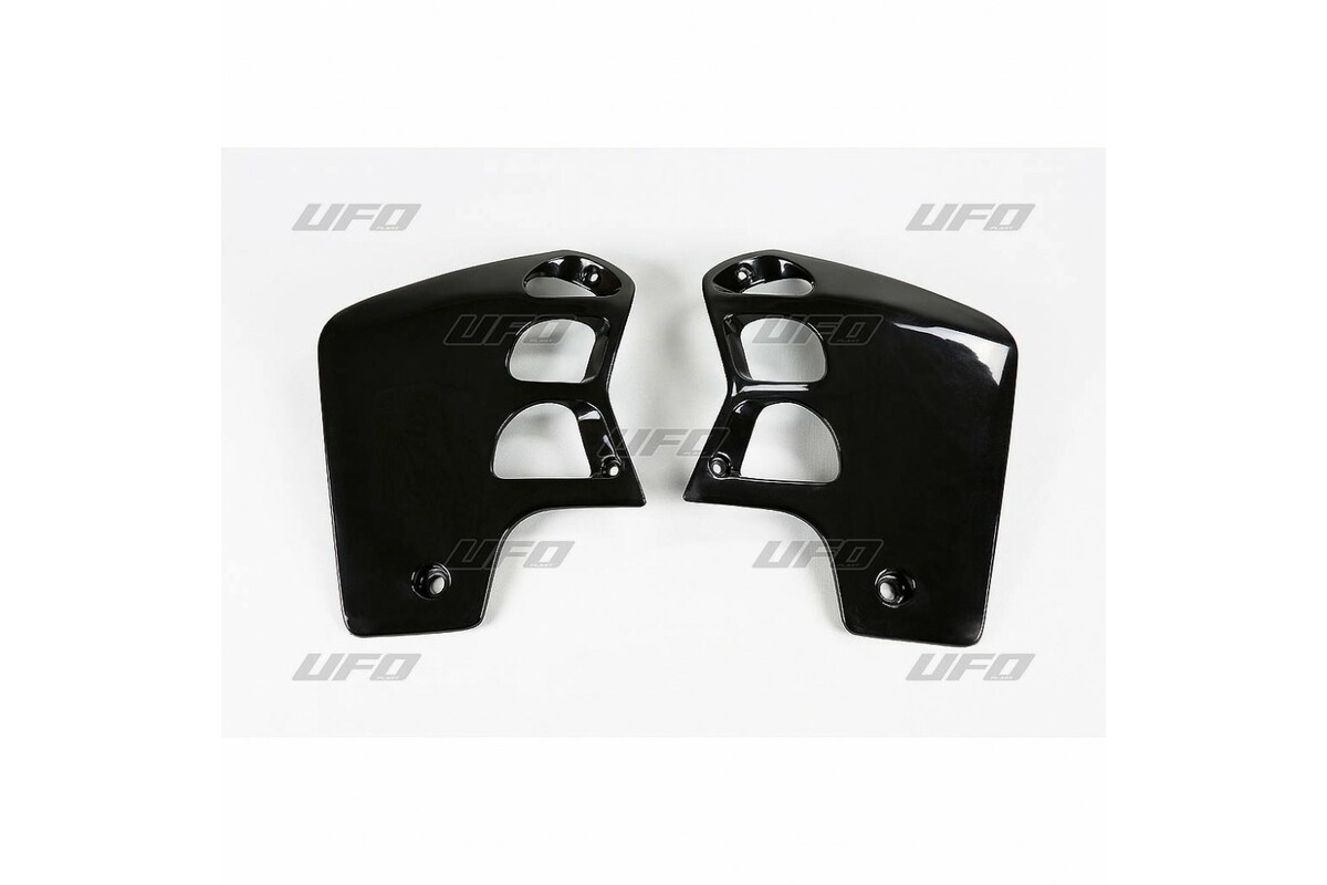 Ouïes de radiateur UFO noir Honda CR500R Ouïes de radiateur UFO noir Honda CR500R
