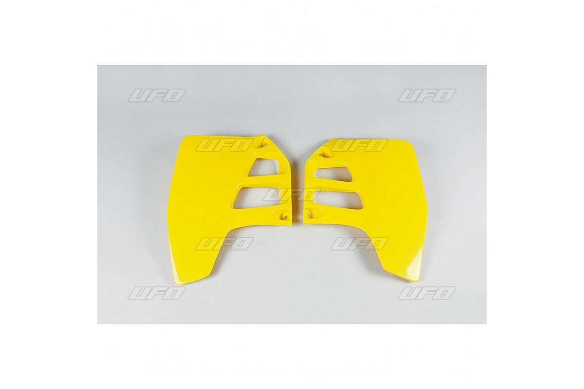Ouïes de radiateur UFO jaune Suzuki RM125/250