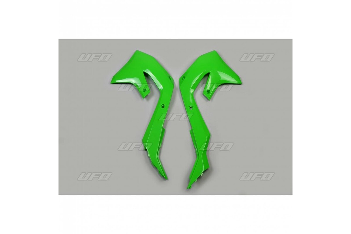 Ouïes de radiateur UFO vert Kawasaki KX450