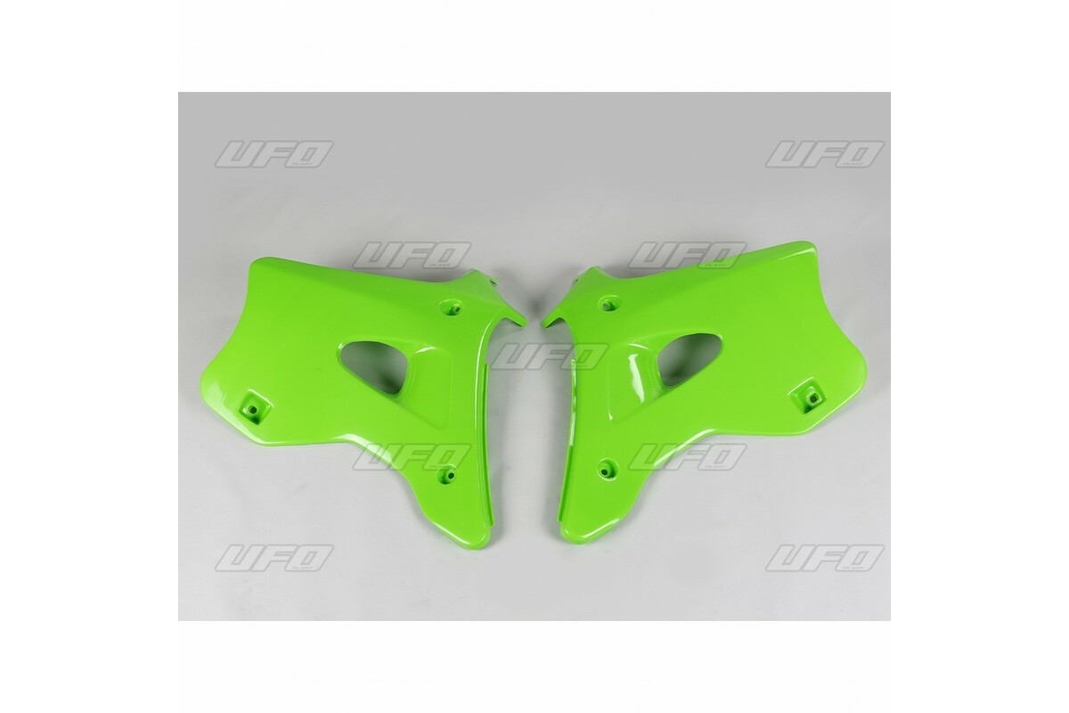 Ouïes de radiateur UFO vert Kawasaki KX125/250