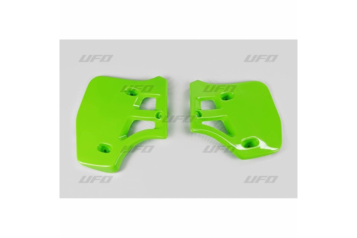 Ouïes de radiateur UFO vert Kawasaki KX250/500