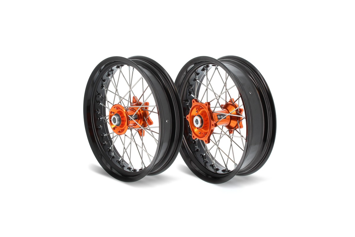 Kit roues complètes avant + arrière ART SM 17x3,50/17x4,50 jante noir/moyeu orange KTM