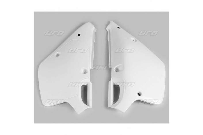 Plaques latérales UFO