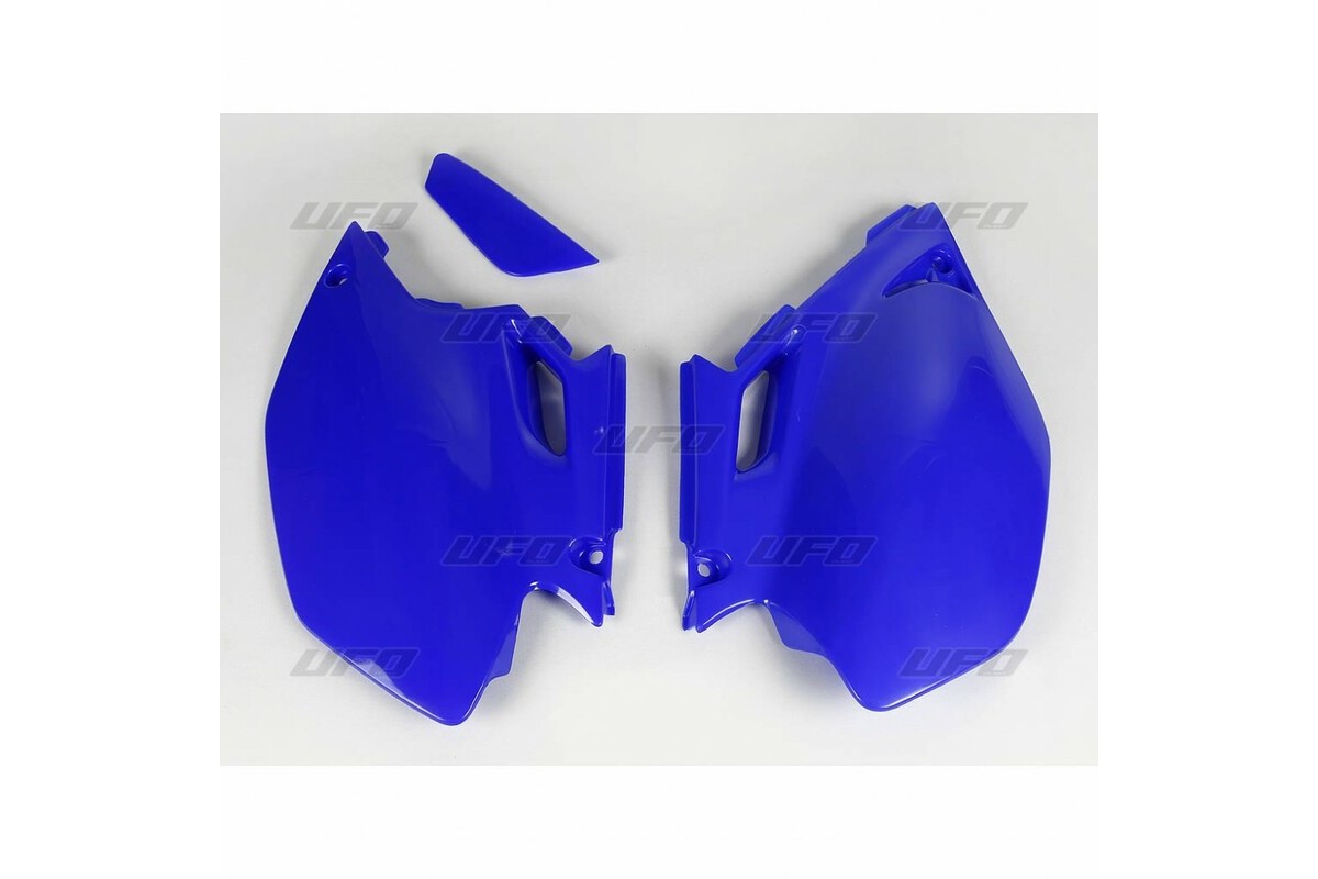 Plaques latérales UFO