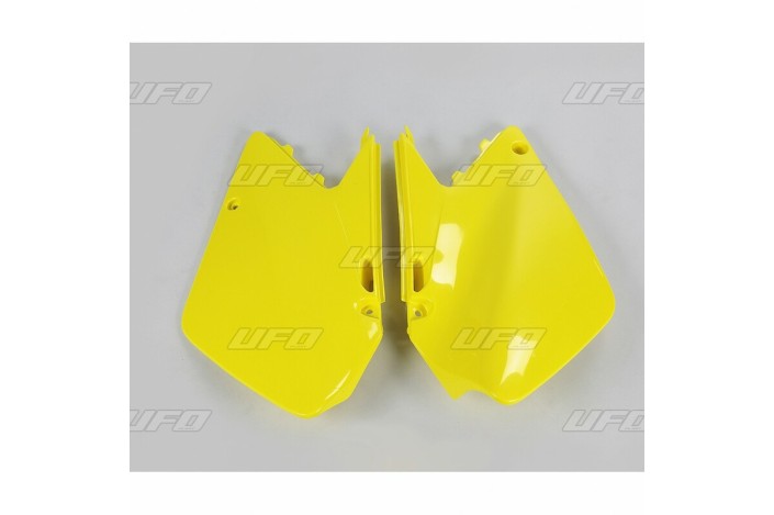 Plaques latérales UFO