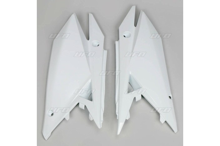 Plaques latérales UFO