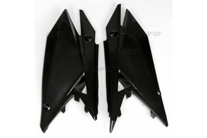 Plaques latérales UFO