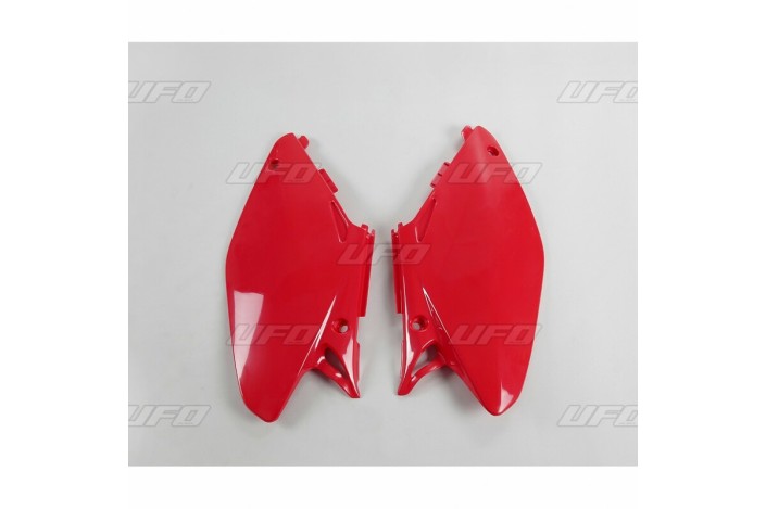 Plaques latérales UFO