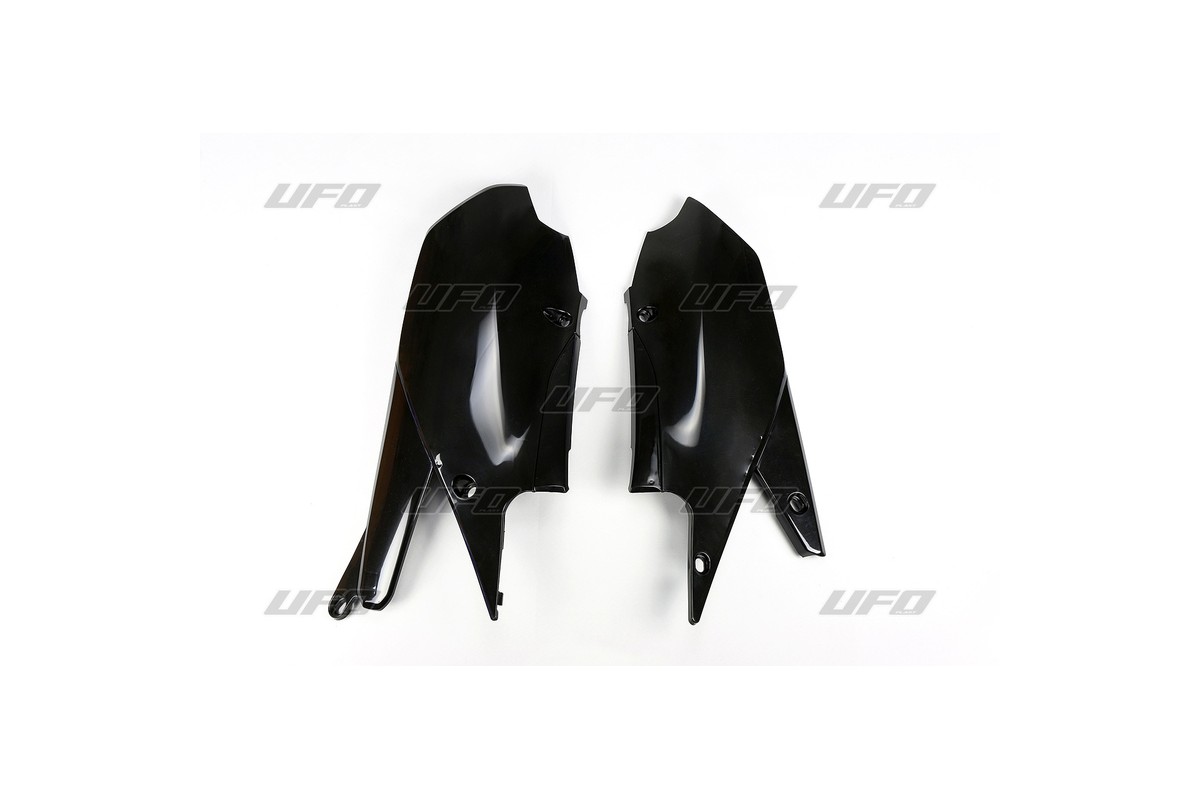 Plaques latérales UFO