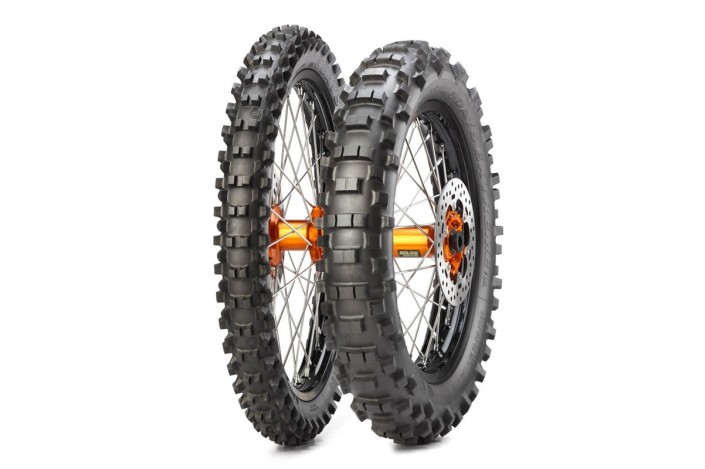 Pneu METZELER MCE 6 DAYS EXTREME (F) Super Soft 90/100-21 M/C 57M MST TT