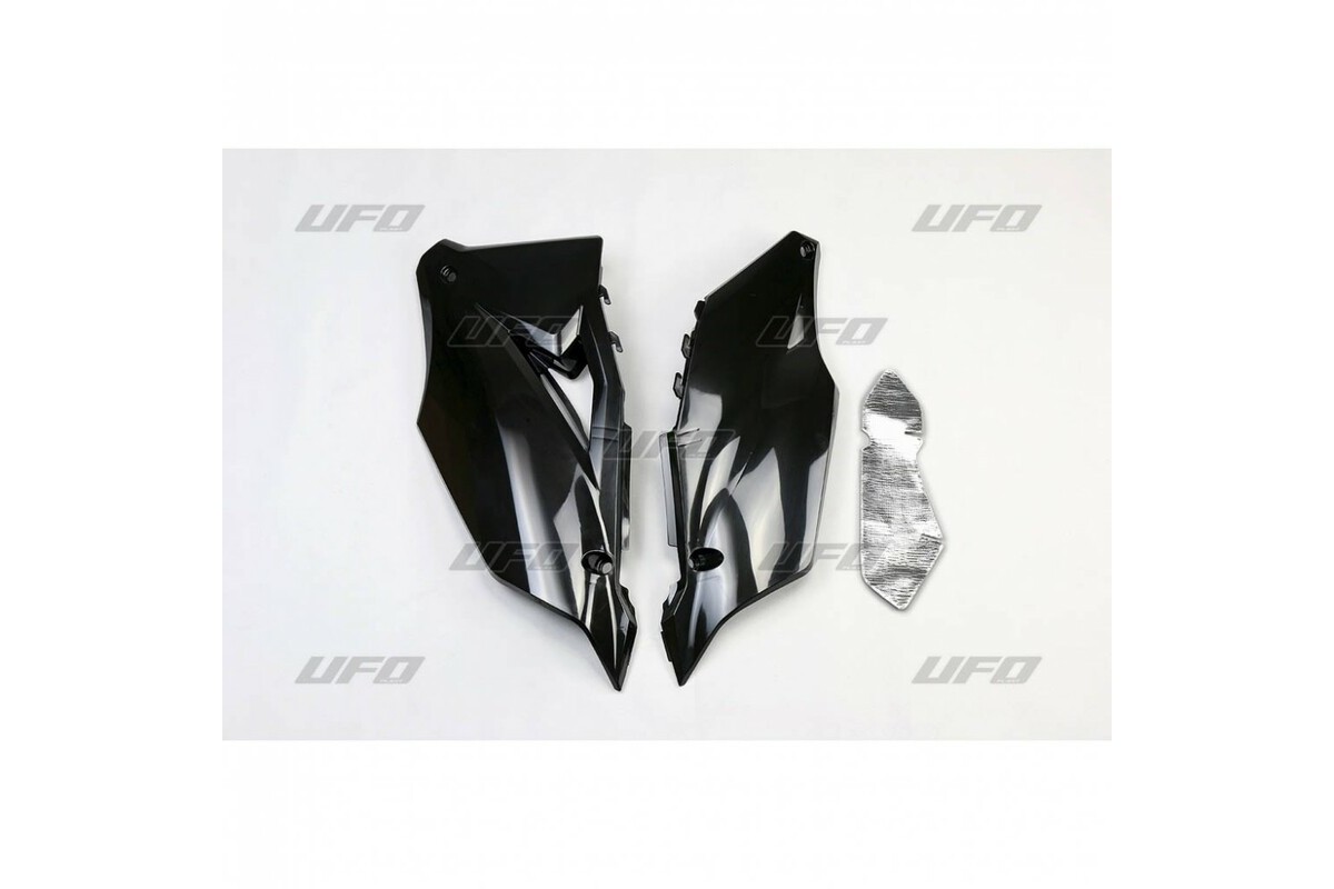 Plaques latérales UFO