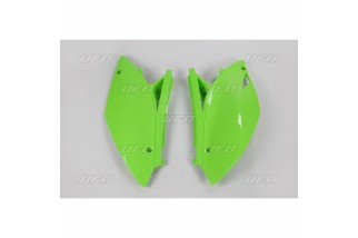 Plaques latérales UFO