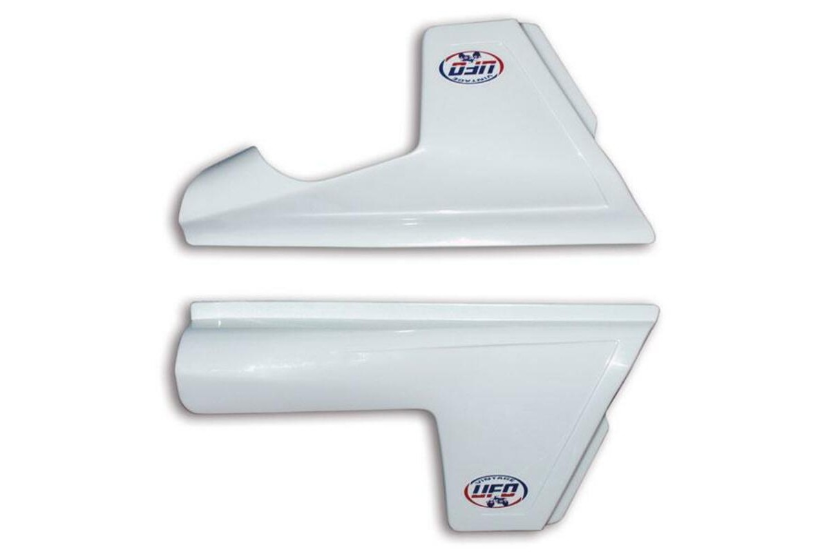 Plaques latérales UFO