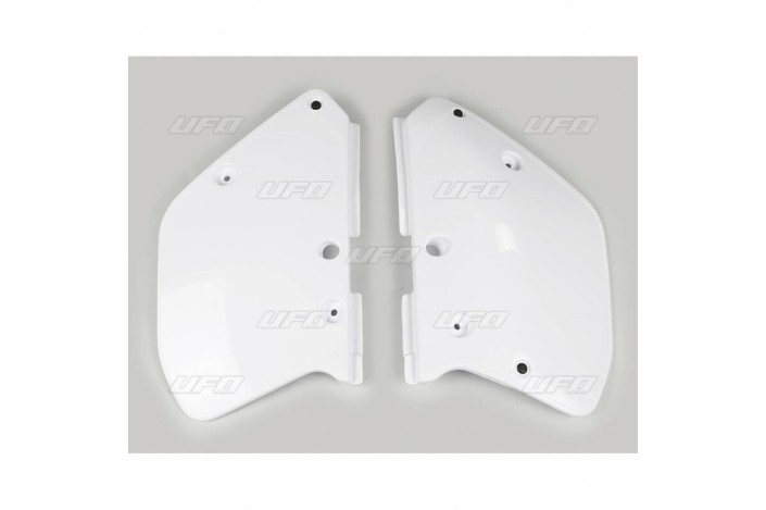 Plaques latérales UFO