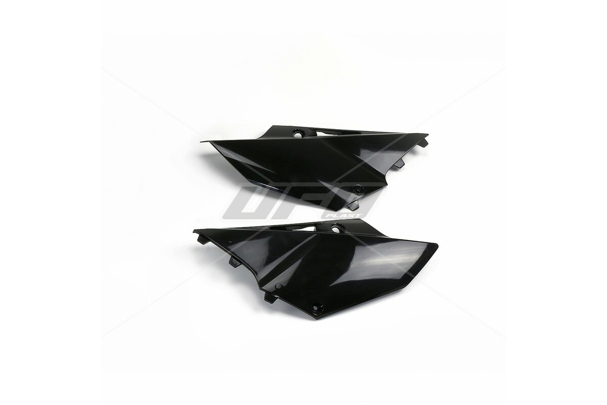 Plaques latérales UFO