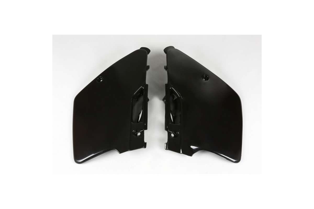 Plaques latérales UFO