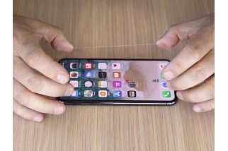 Protection d'écran QUAD LOCK verre trempé - iPhone 11 / XR