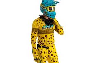 Maillot LEATT 5.5 UltraWeld V25 | Leatt - Achat en ligne