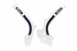 Protège cadre RACTECH bi-matières blanc/noir