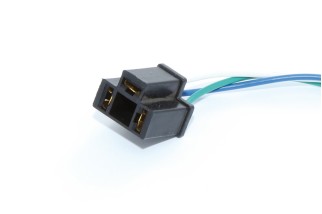 HIGHSIDER smart 3-pin plug type A, female, for 12V H4 incandescent lamps, with 210 mm cable.