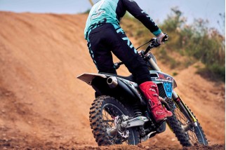 X31R 100/90-19 57M NHSTT