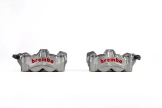 Paire d'étrier de frein avant radial BREMBO UPGRADE M50 4 pistons Ø30mm