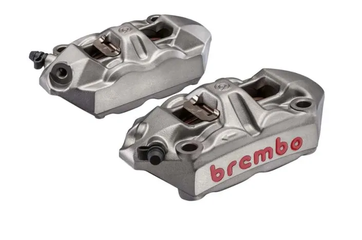 Paire étriers BREMBO UPGRADE M4 monobloc - 108mm/P4 34 (avec plaquettes)