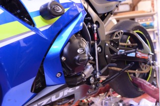 Couvre-carter gauche R&G RACING Race Series noir Suzuki GSX-R1000