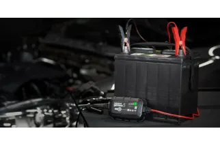 Chargeur de batterie intelligent NOCO Genius5 6/12V 5A