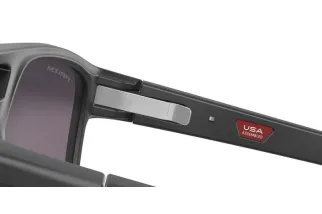 Lunettes de soleil OAKLEY Latch™ Beta verres Prizm Grey