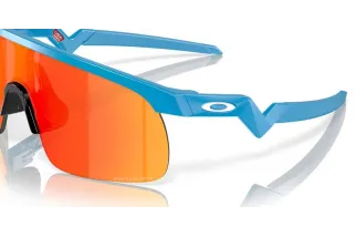 Lunettes de soleil OAKLEY Resistor (Youth Fit) verres Prizm Ruby