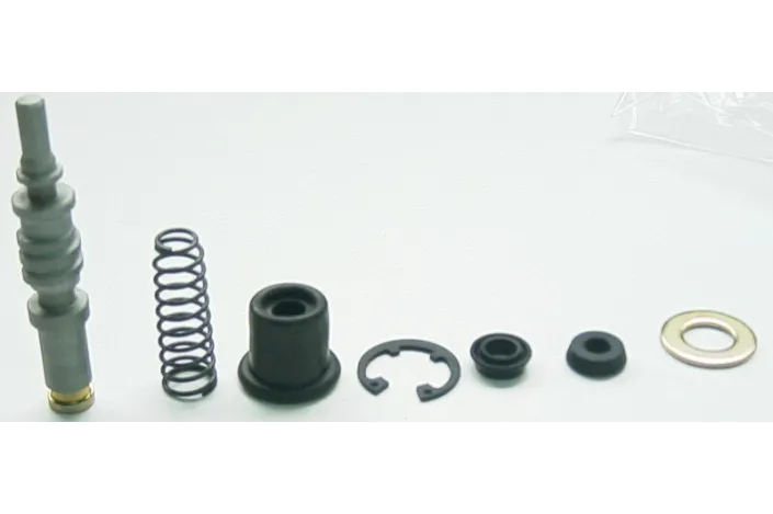 Kit réparation de maître-cylindre TOURMAX Suzuki