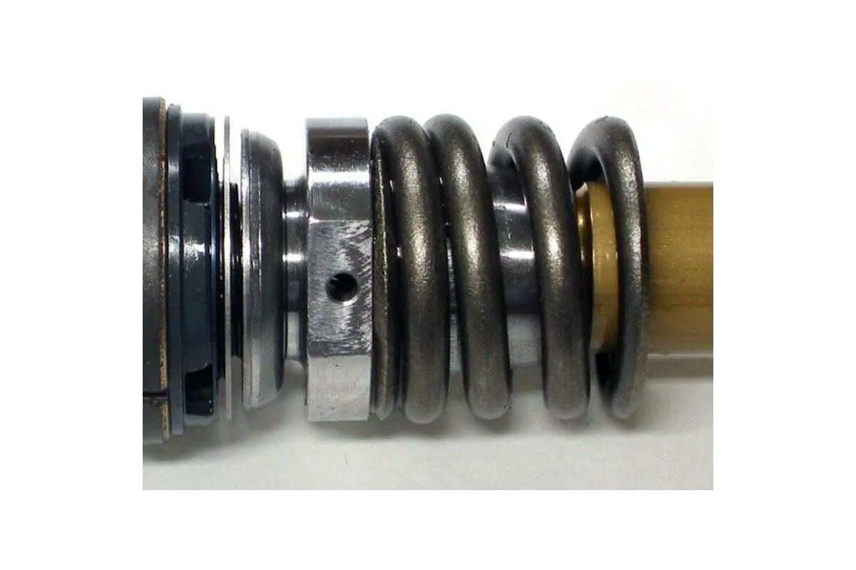 Pièce détachée - RESSORT DE VALVE DE COMPRESSION 8MM POUR KX450F 2006