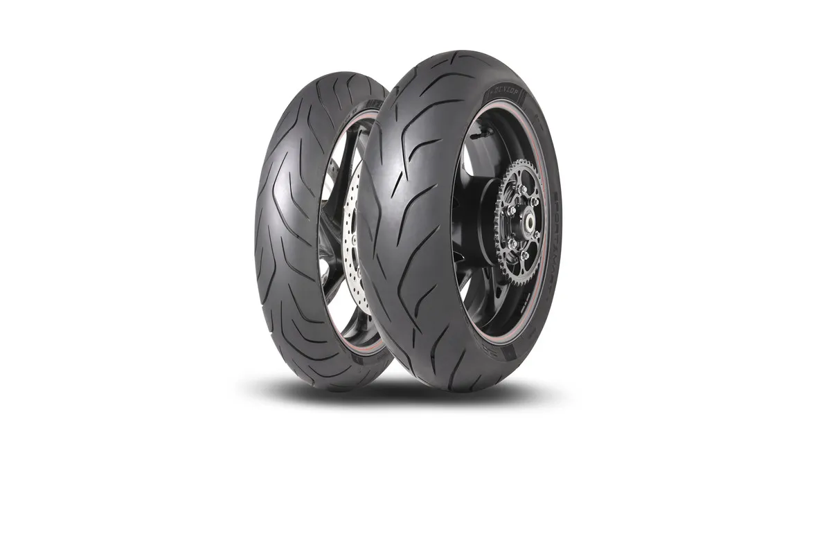 Pneu DUNLOP SPORTMAX SPORTSMART MK3 190/55 ZR 17 M/C (75W) TL