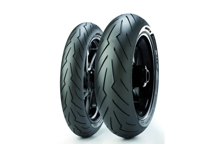 Pneu PIRELLI DIABLO ROSSO III (E) Honda CB 1000 R 190/55 ZR 17 M/C (75W) TL