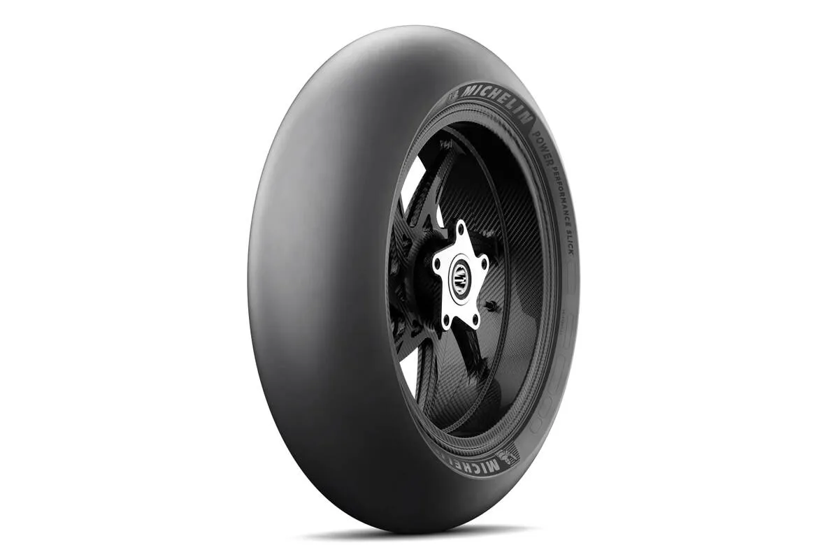 Pneu MICHELIN POWER PERFORMANCE 24 200/60 R 17 NHS TL