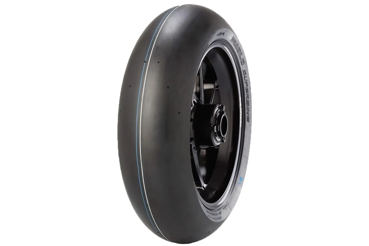 Pneu PIRELLI DIABLO SUPERBIKE SC1 200/65 R 17 NHS TL