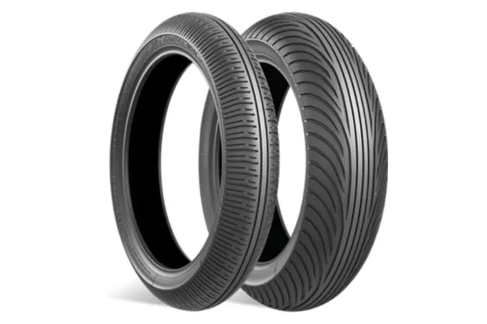 Pneu BRIDGESTONE BATTLAX W01 RAIN SOFT REAR 120/595 17 NHS TL