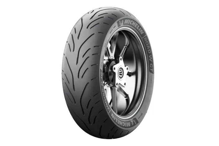 Pneu MICHELIN ROAD W GT Honda GL1800 Goldwing 200/55 R 16 M/C 77H TL