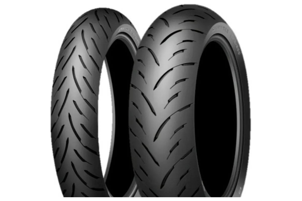 Pneu DUNLOP SPORTMAX GPR300 130/70 ZR 16 M/C (61W) TL