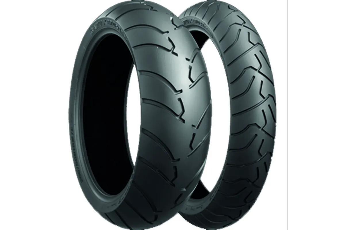 Pneu BRIDGESTONE BATTLAX BT-028 REAR G Yamaha V-Max '08 200/50 R 18 76V TL