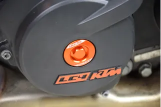 Bouchons carter moteur latéraux SCAR orange