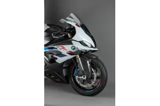 Garde-boue avant LIGHTECH avec prises d'air pour étriers de freins - carbone