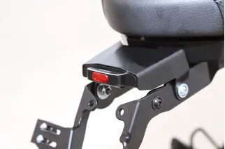 Feu arrière LED HIGHSIDER pro Conero T2 homologué - verre rouge - l'unité