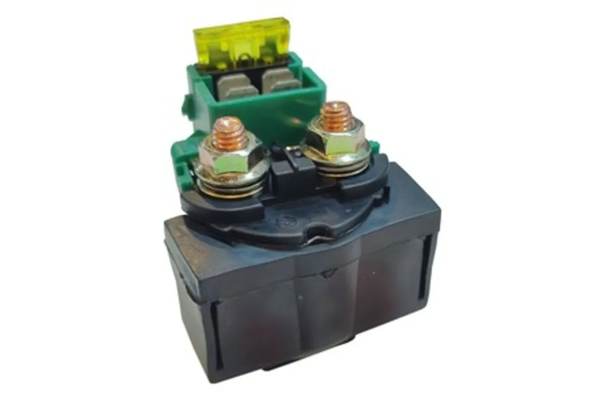 Relais de démarreur DZE