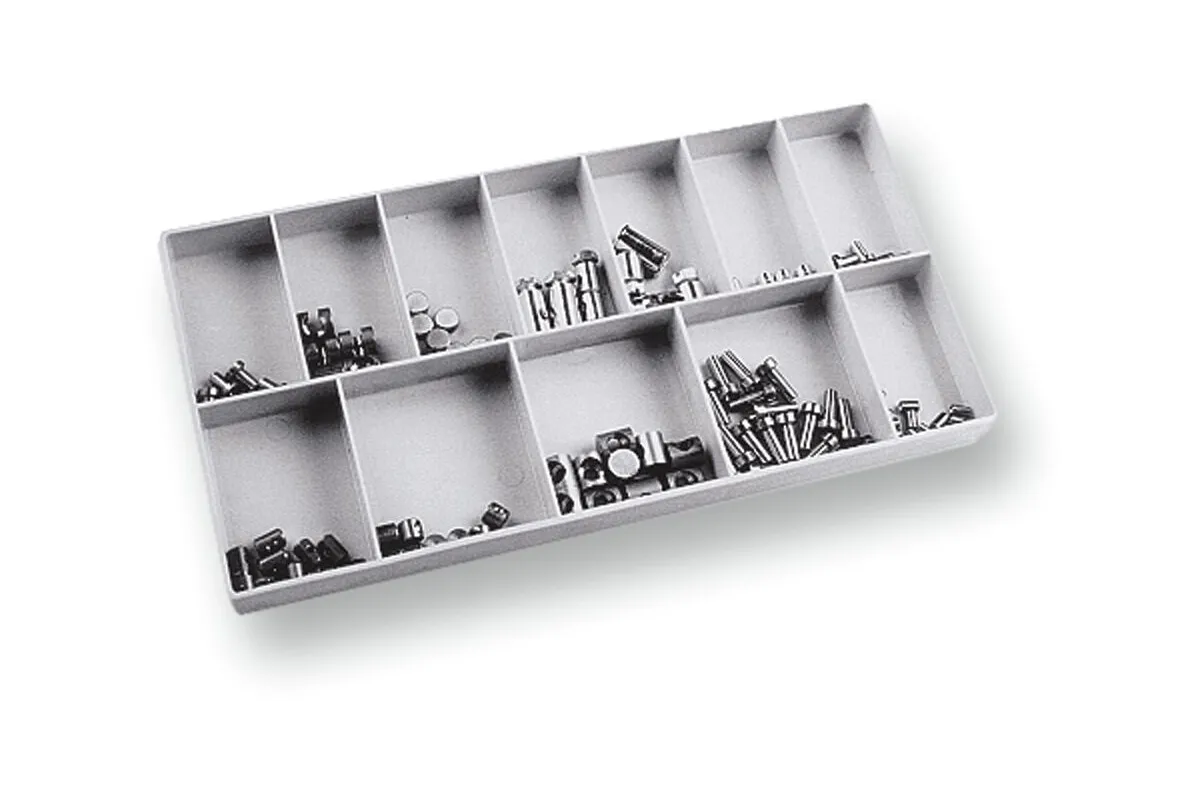 ASSORTMENT OF NIPPLES