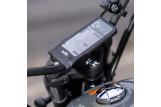 Kit pour moto avec étui universel