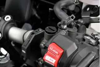 MIRROR PLUG BOLT BK LEFT